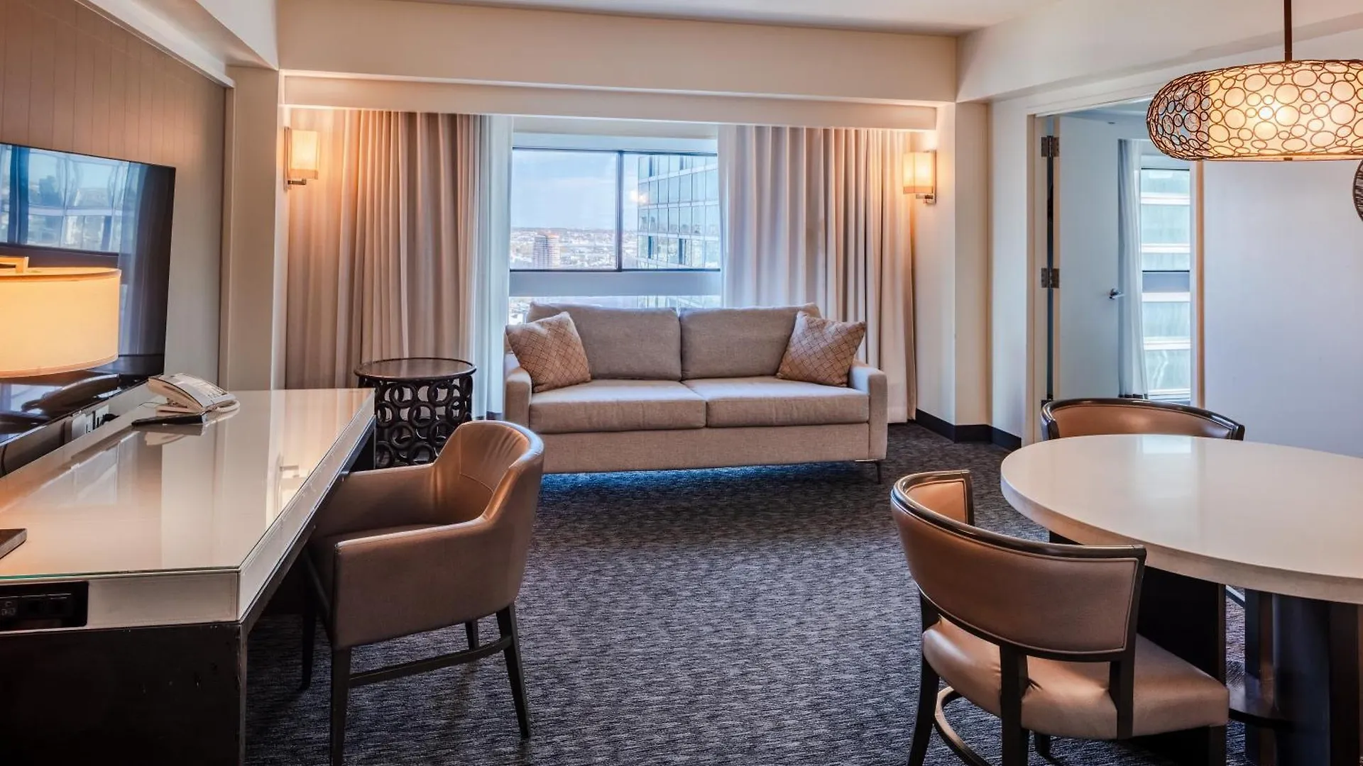 Millennium Hilton New York One Un Plaza Otel