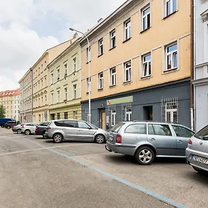 Easy Housing , Praga Czechy