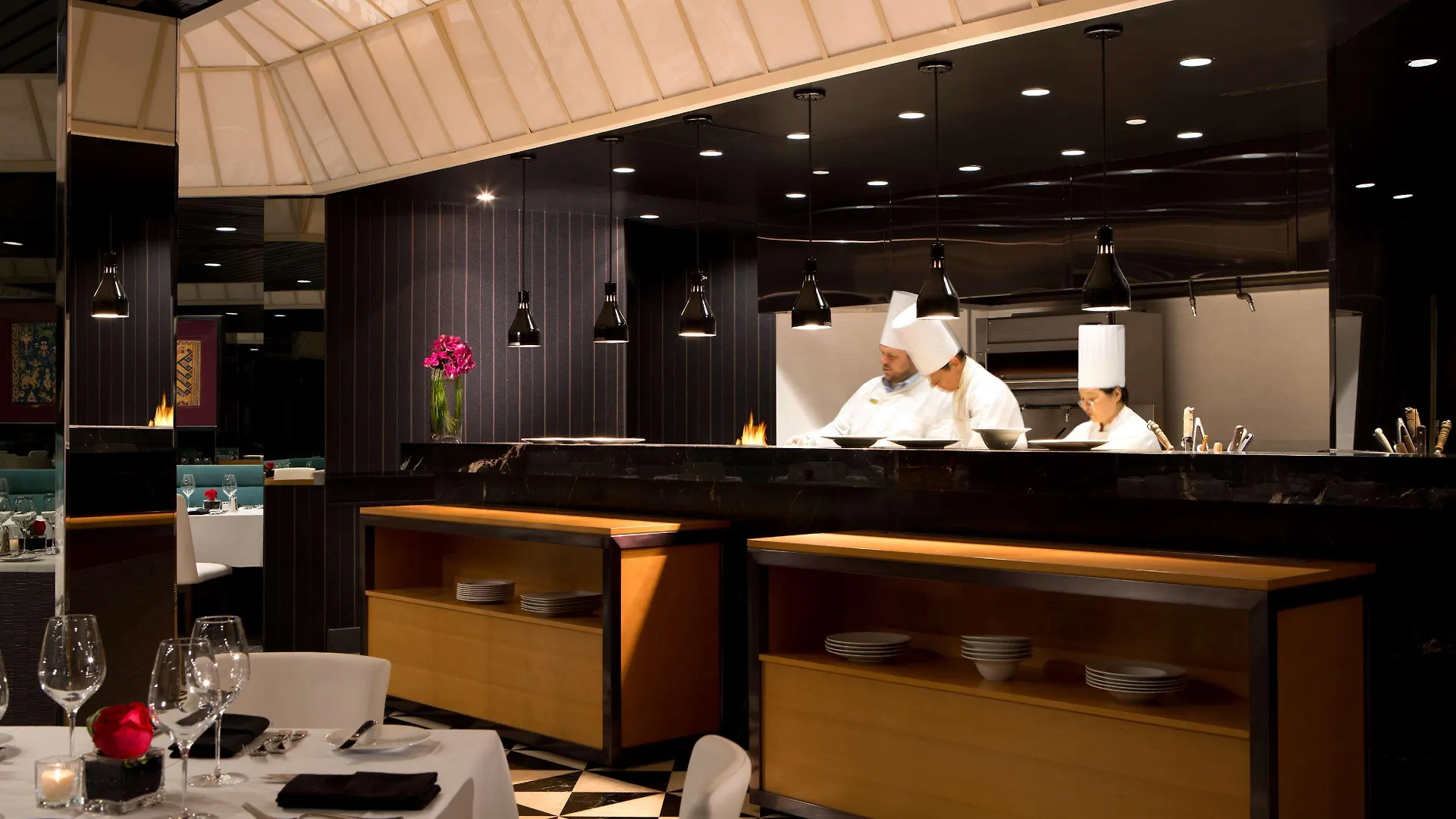Millennium Hilton New York One Un Plaza Hotel