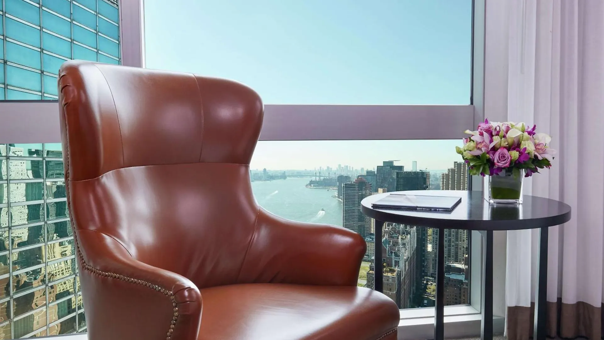 Millennium Hilton New York One Un Plaza Hotel 4*,