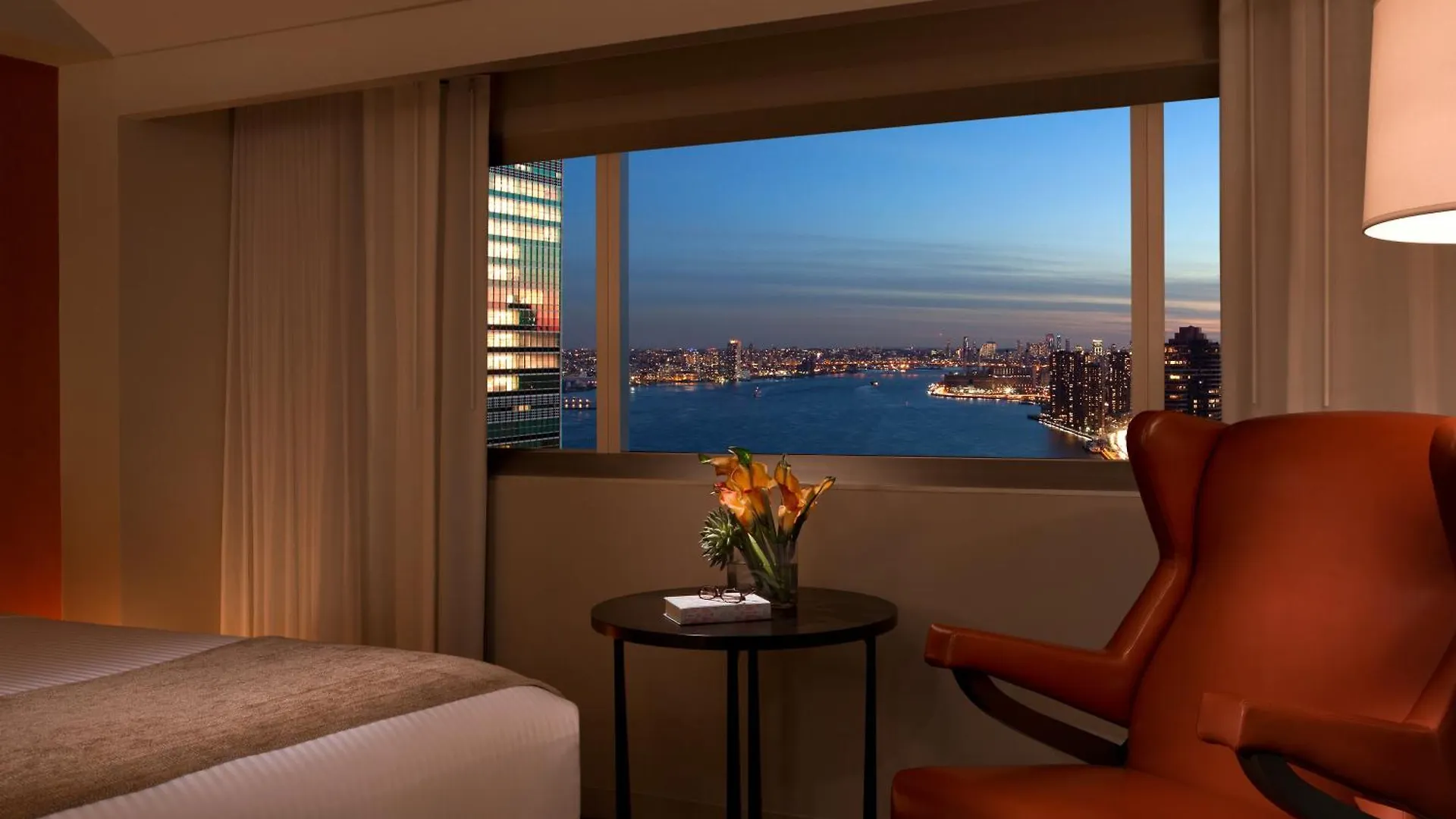 Millennium Hilton New York One Un Plaza Hotel