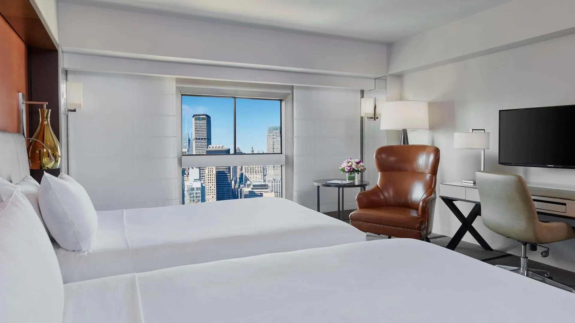 Millennium Hilton New York One Un Plaza Hotel 4*,